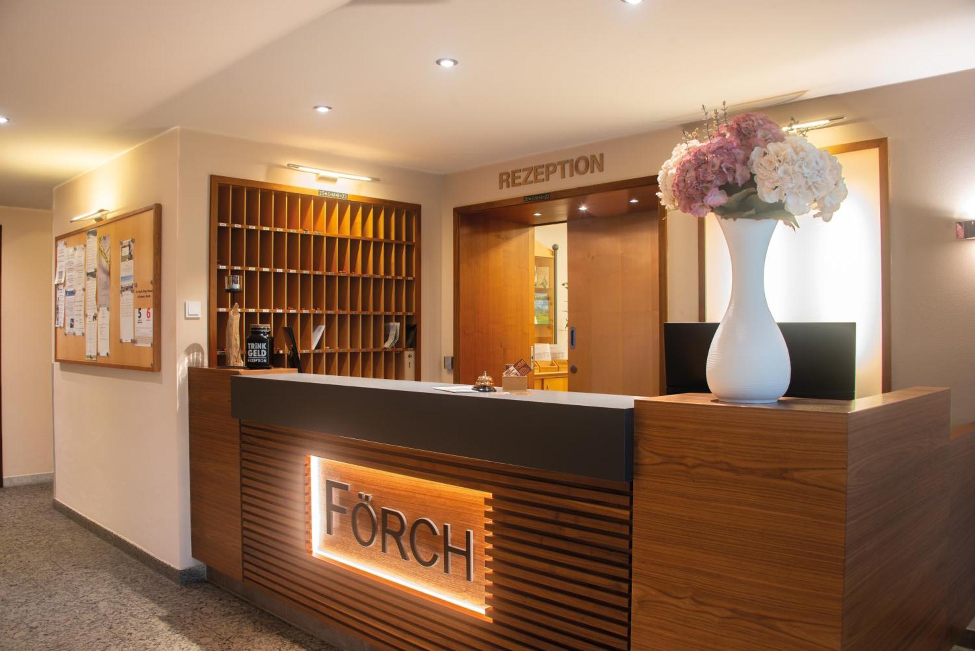 Kur- Und Wellnesshotel Foerch Bad Wörishofen Dış mekan fotoğraf